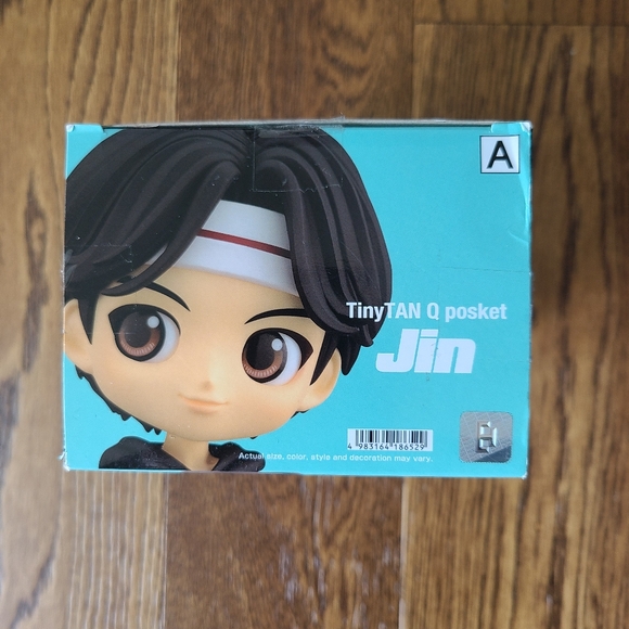 BTS Jin Q Posket - Picture 3 of 3